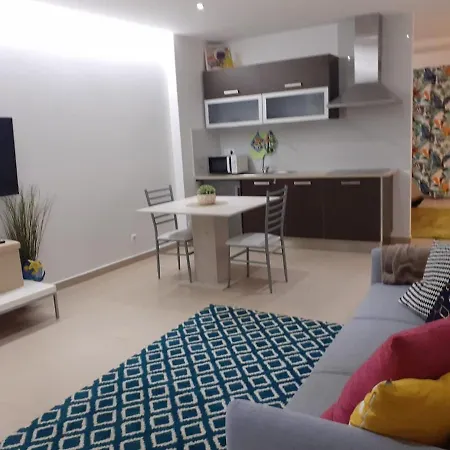 Comfortable Colourful Style Portimão